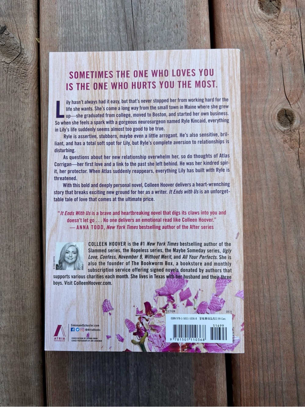 Books - Picture 3 of 7